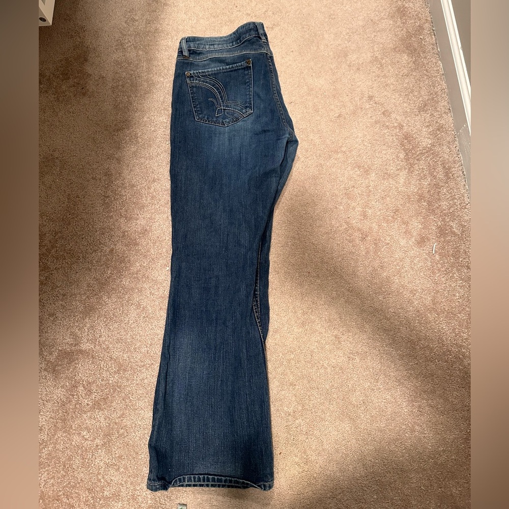 Boot heel Trading Co Women’s western jeans. Size 31/30
